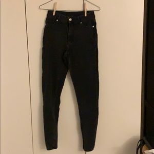 Size 24/25 cheap Monday charcoal skinny jeans